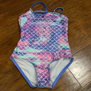 Girls one piece swimsuit